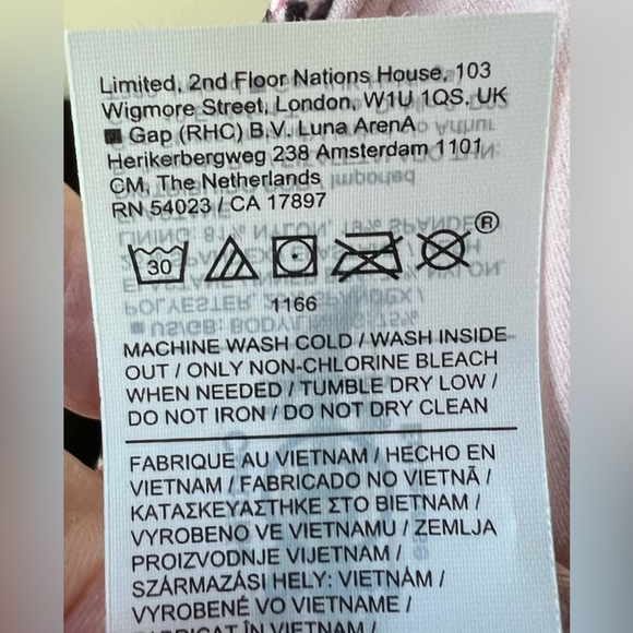 Athleta - NWT - 2X - Conscious Crop - Sports Bra - Multi Color - Removable Pads - Picture 8 of 11